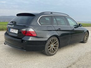 BMW e91 325d - 2