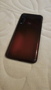 Moto g8 plus - 2