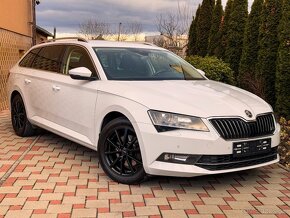 Škoda Superb Combi 4X4 2.0 TDI 140kw DSG6 STYLE WEBASTO 2018 - 2