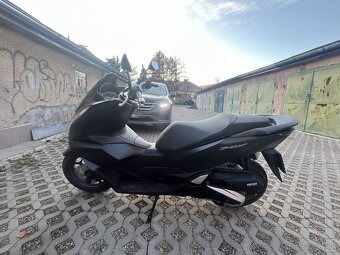 Honda PCX 2024 - 2