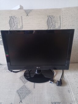 PC Monitor LG - 2