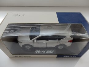 Hyundai Santa Fe 1:38 - 2