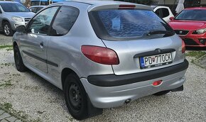 Peugeot 206  1.4 benzín - automat - 2