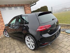 Volkswagen Golf VII GTI Performance 2.0 TSI 230PS - 2