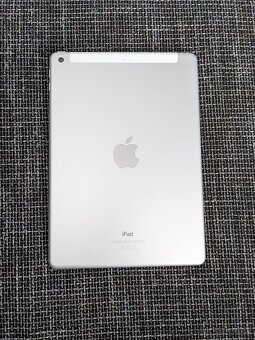 iPad 6 - 2