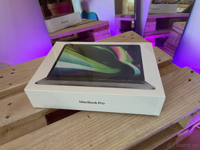 Predám MacBook Pro 13” (M1, 2020) – úplne nový, nerozbalený - 2