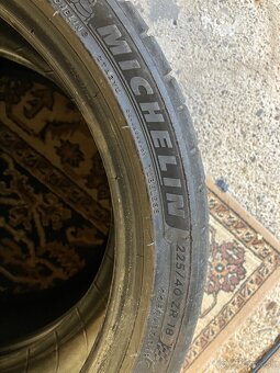 Letne Michelin 225/40 r18 - 2