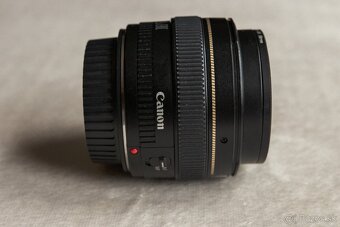 Canon EF 50 mm F1.4 - 2