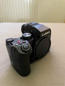 Panasonic Lumix S5II - 2