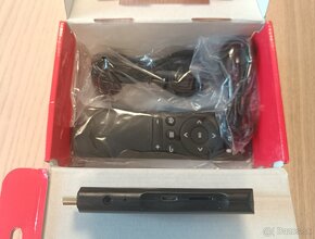 Android TV stick PRO 4K UHD 4/32GB - 2