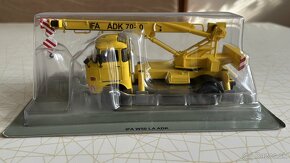 IFA ADK 70 1:43 + časopis - 2