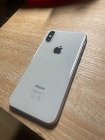 Apple iPhone XS 64gb - 2