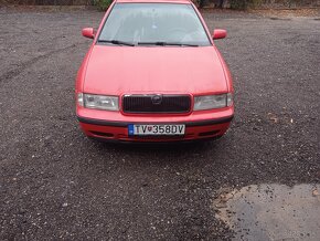 Škoda Octavia - 2