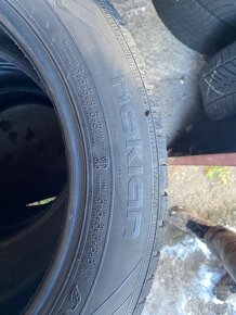 Nokian WR A4 215/55 R17 98V XL - 2