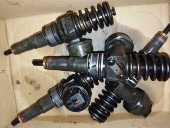 blok, hlava, vstreky, motor, agregat 1,9 tdi 77kw bxe - 2