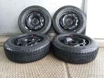 Predám celoročné pneu aj s diskami 165/70 R14-5x100 - 2