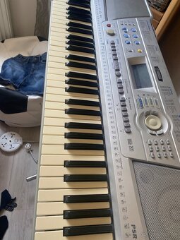 varhany yamaha psr 290 - 2