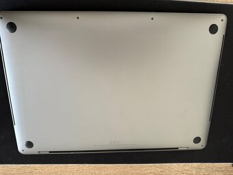 Predám APPLE MACBOOK PRO 15" MID-2018 (A1990) - 2