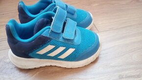 Chlapčenské botasky Adidas - 2