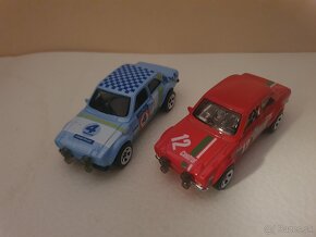 Hot Wheels  Ford Escort  - 2 modely - 2