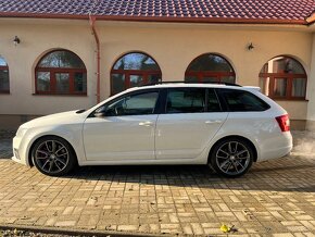 Škoda Octavia 3 RS Combi 2.0TDi DSG - 2