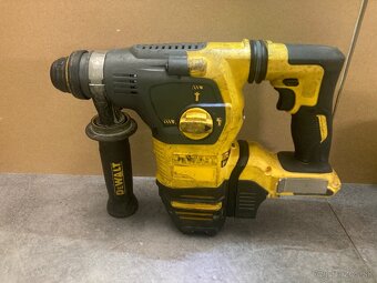 Dewalt DCH323 aku kladivo - 2