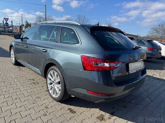 Škoda Superb Combi 2.0 TDI SCR Style DSG - 2