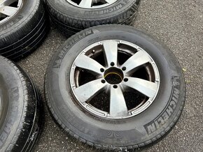 Dotz Luxor 6x139.7 R17 8JX17 ET20 - 2