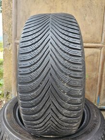 Predám 2-Zimné pneumatiky Michelin Alpin 215/55R17 - 2