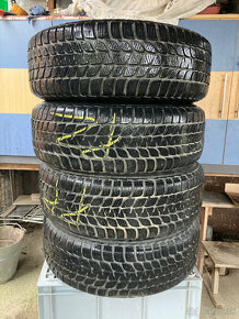 Zimné pneumatiky Bridgestone 195/65/15 + disky na Oktaviu - 2