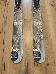 FREESTYLE lyze ROSSiGNOL 148cm - 2