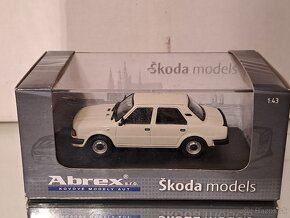 ŠKODA 120L, 1984, 1. vydaná edice Abrex, Ice white, 1:43 - 2