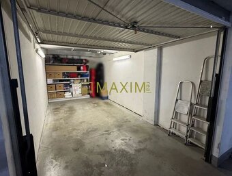 PREDAJ - Garážový box s výmerou 17,20 m², nachádzajúci sa na - 2