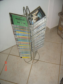CD-DVD stojany - 2