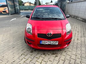 Predám Toyota Yaris 1,3 VVT-i, SCP-90, 64 kW, r.v.2007 - 2