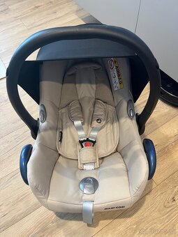 Autosedačka - vajíčko Maxi Cosi + isofix - 2