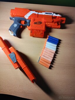 NERF stryfe - 2