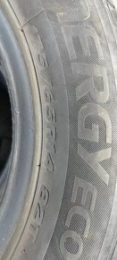 Predám 4 letné pneumatiky 175/65 R14 82T Hankook - 2