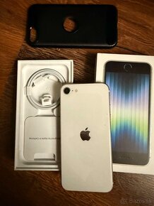 Apple iPhone SE 2022 64GB Biely - 2