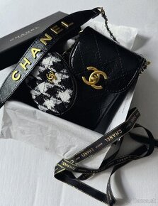 Chanel VIP gift Multi pochette bag - 2