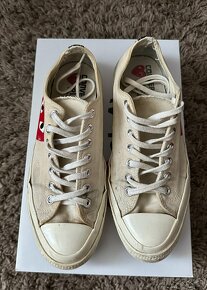 CDG Converse PLAY UK 9 - 75 EUR - 2