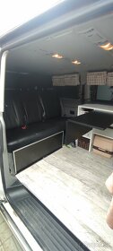 Znížená cena Volkswagen T5 Transporter Carawelle kamper - 2