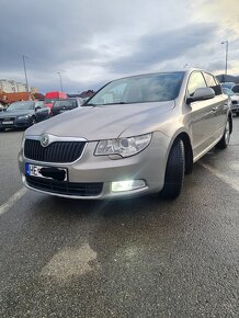 Škoda Superb - 2