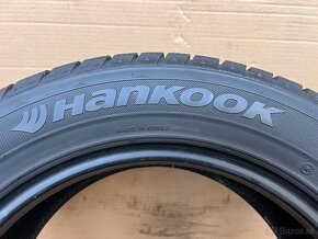 Zimné pneumatiky 225/60 R17 Hankook dva kusy - 2