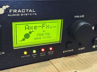 Fractal AXE-FX Ultra gitarový multiefekt/modeler/preamp - 2