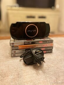 Playstation Portable PSP 3004 - 2