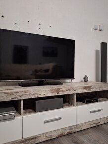 Samsung TV - 2