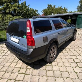 Predám Volvo xc 70 cross country  2.4 2001 LPG - 2