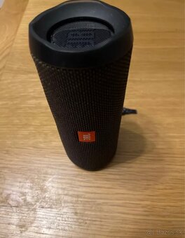 Jbl flip 4 - 2