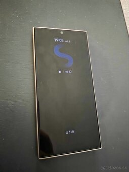 Samsung Galaxy S24 ultra - 2